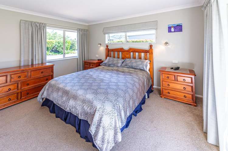 13 Norfolk Drive Otamatea_13