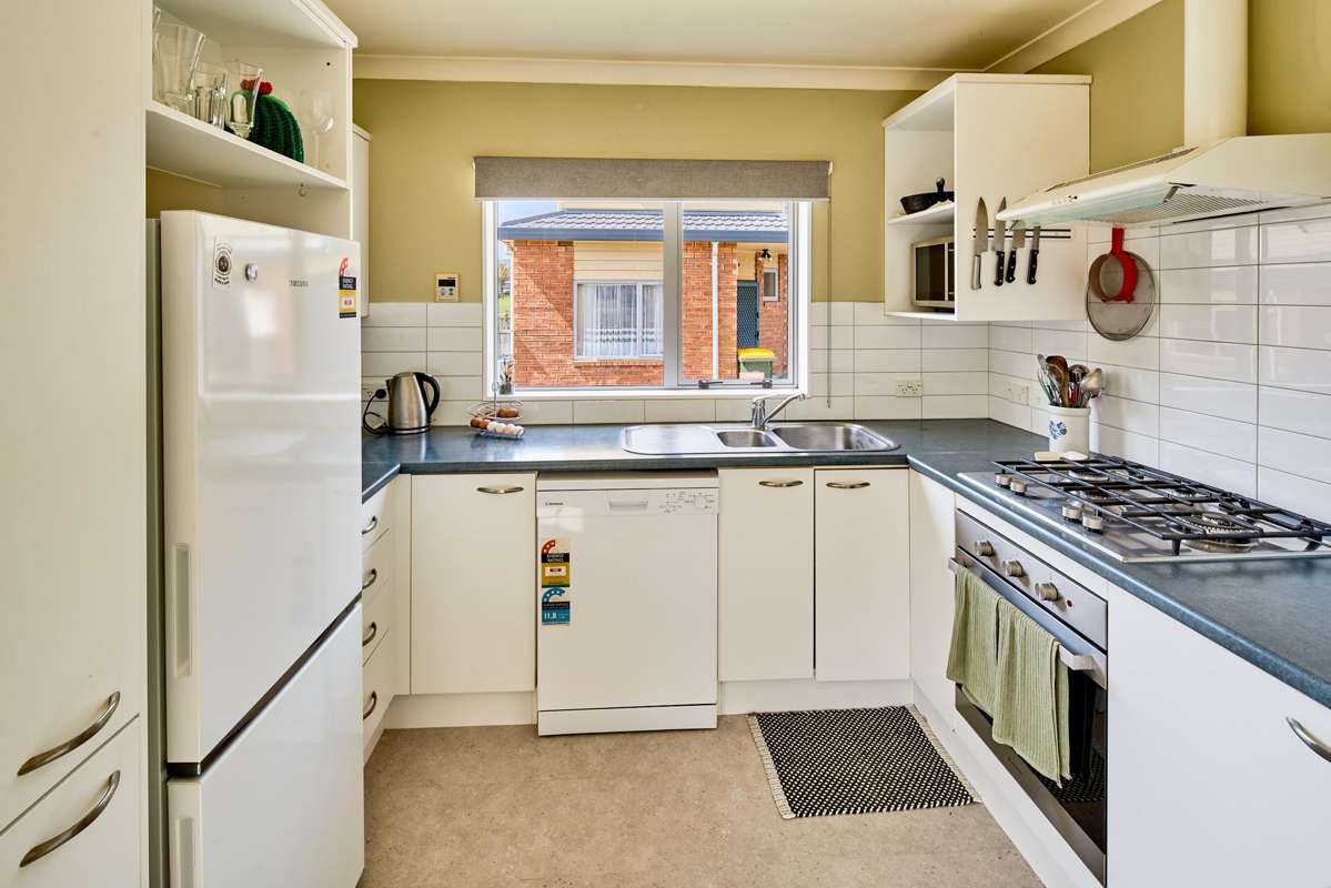 10 Pohutukawa Grove_1