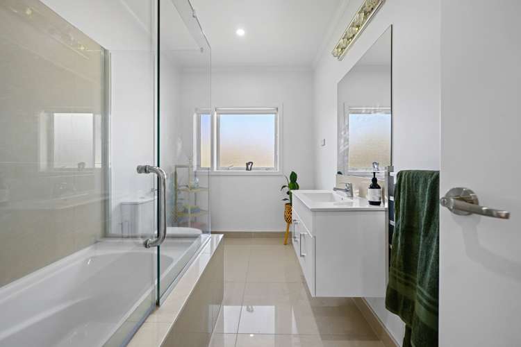 72 Mataroa Crescent Flagstaff_21