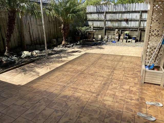 74 Kingdale Road Henderson_1