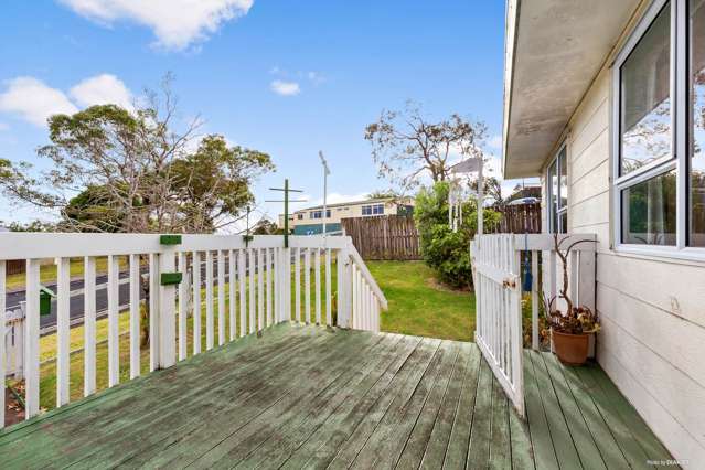 24 Lilburn Crescent Massey_4