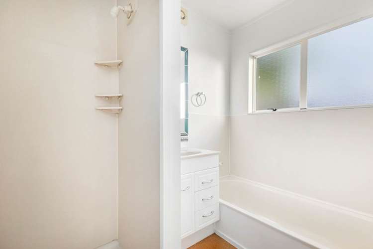 2/35 Orams Road Hillpark_17