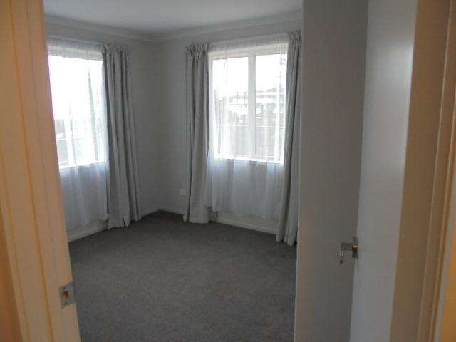 Address withheld Thames_4