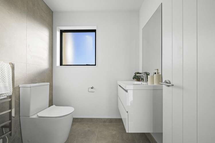 18A Collins Street Addington_17