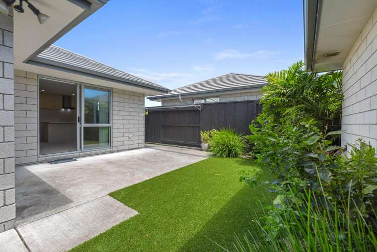 14 Lance Way (Dunes Lifestyle Village) Papamoa_12