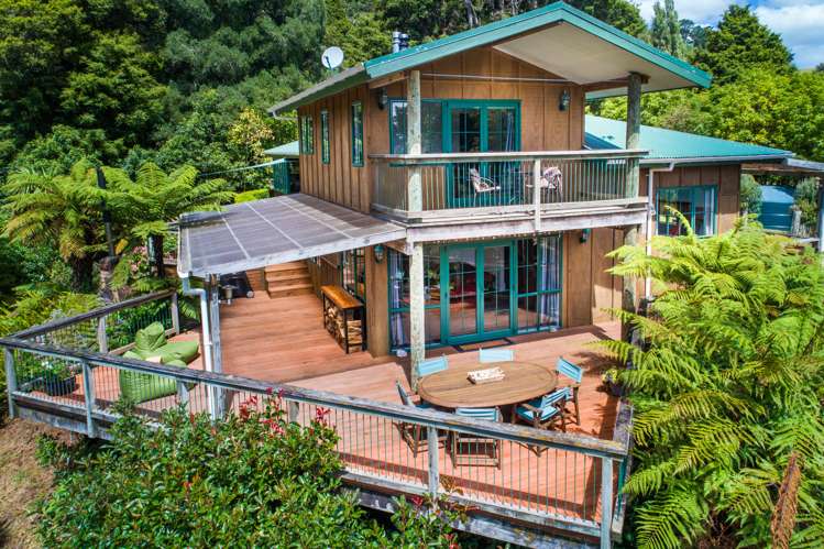 9 No 1 Line Pohangina_25