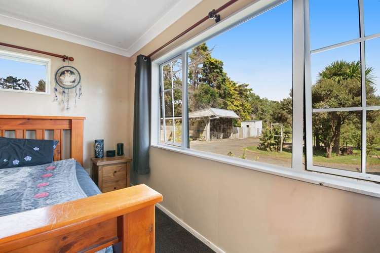 2832 Kaipara Coast Highway Glorit_12