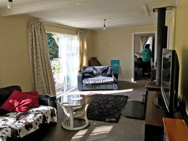 5 Rea Grove Turangi_4