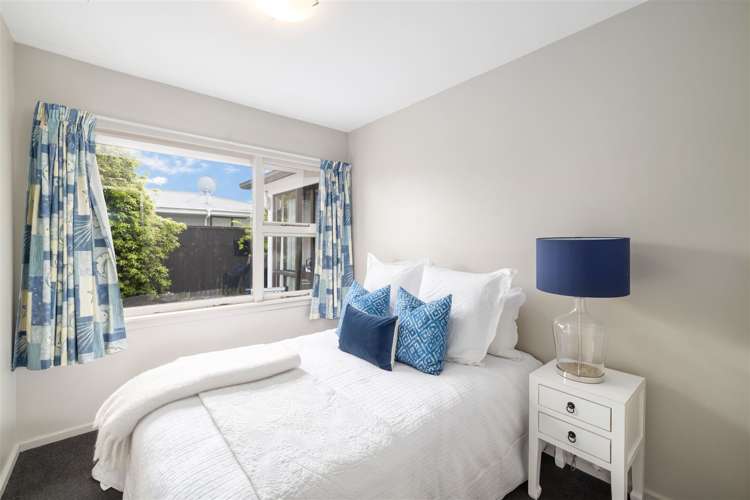 37 Chartwell Street Burwood_9