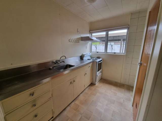 6/10 Deere Avenue Fenton Park_2