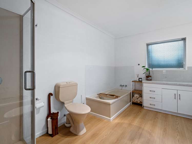 35 Huntington Drive Bethlehem_14