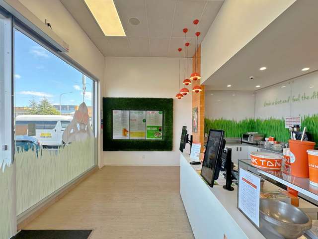 121 Onewa Road Northcote_3