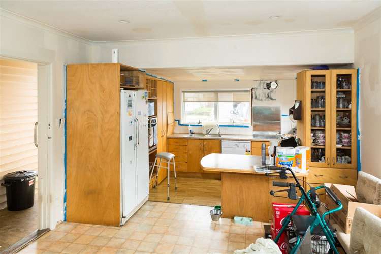 2 Kervil Avenue Te Atatu Peninsula_15