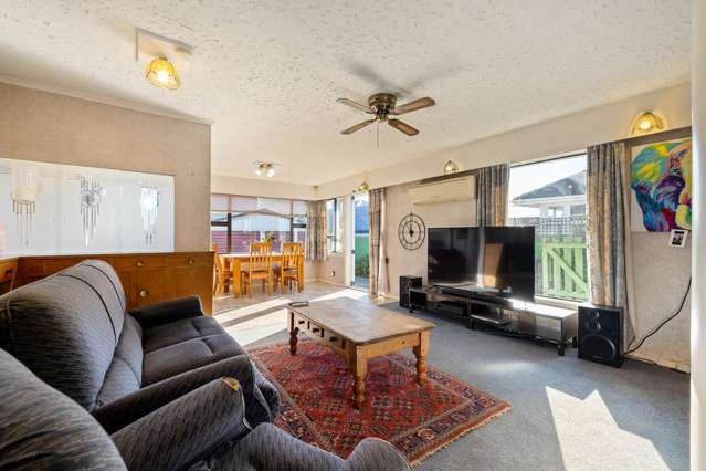 77 Hargood Street Woolston_4