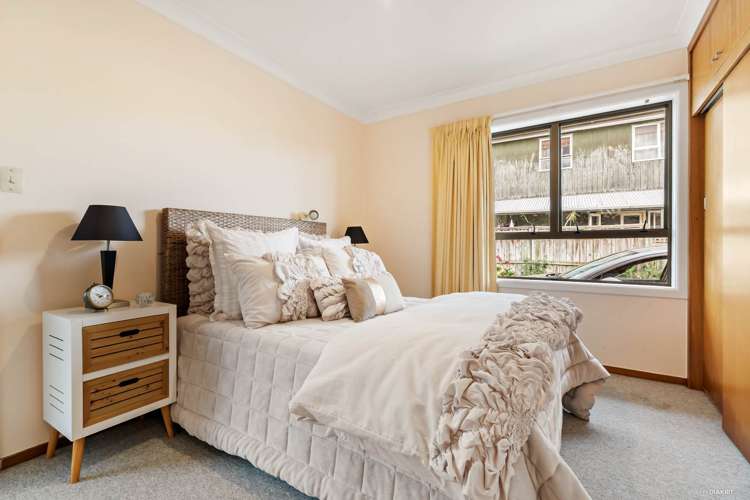 10 Kelvyn Grove Hillpark_9