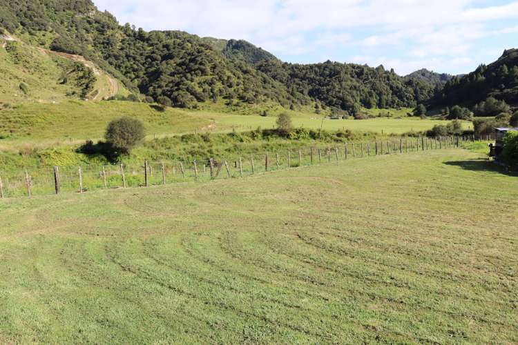 1 Waitaanga Road Ahititi_20