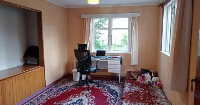 2 Somme Road Silverstream_4