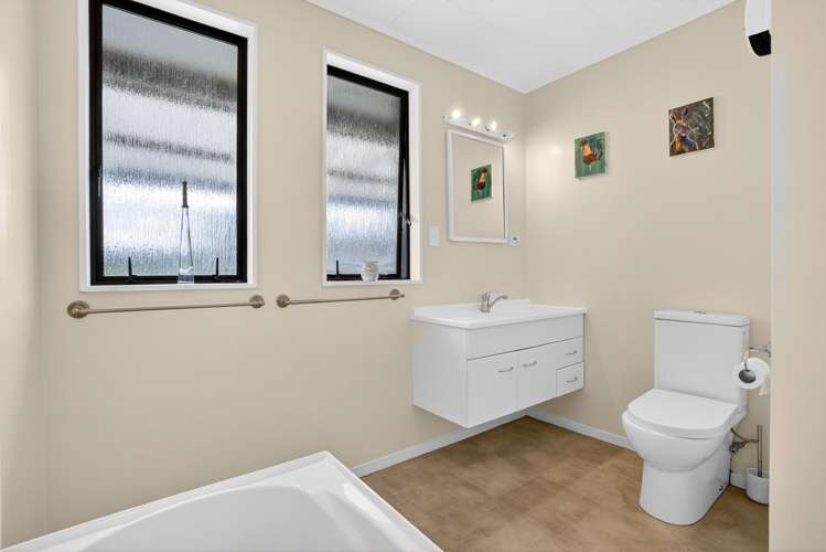 167 Wymer Road Glenbrook_21