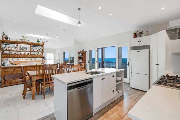 487 Hibiscus Coast Highway Orewa_14