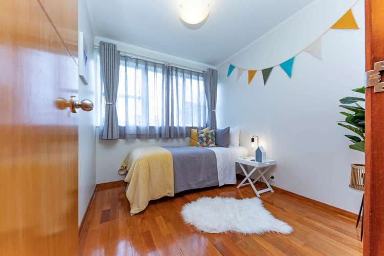 8 Wattle Street New Lynn_13