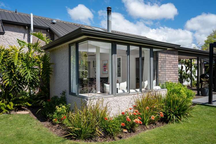 8 Bishops Close Greenmeadows_23