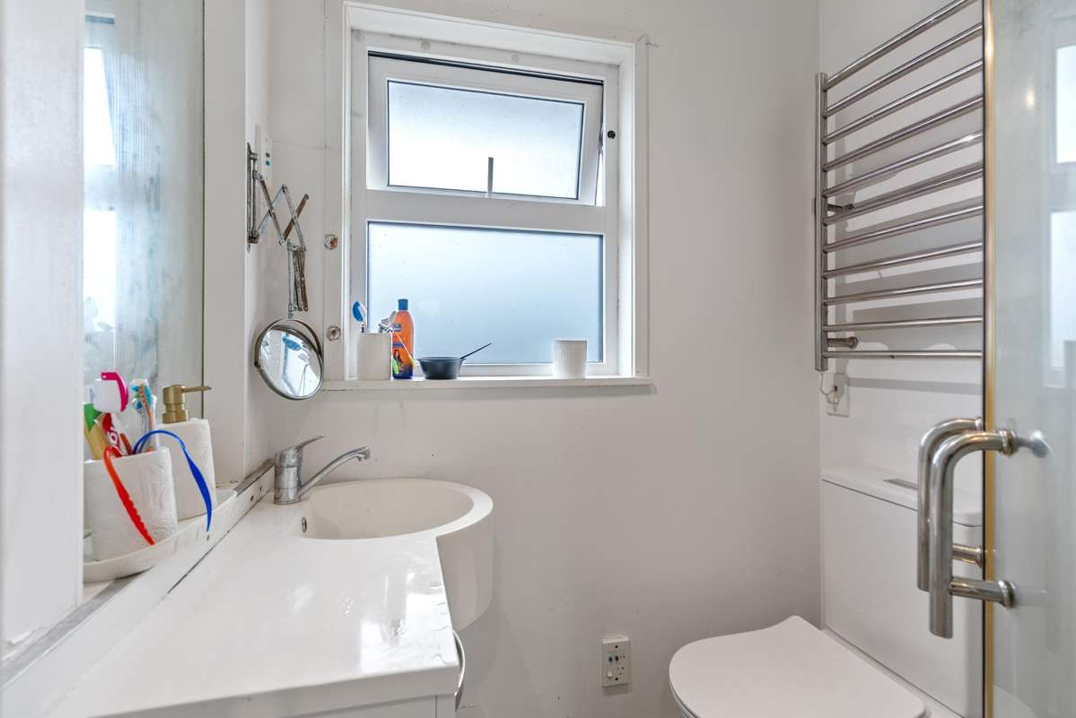 3/24 Taharoto Road_3