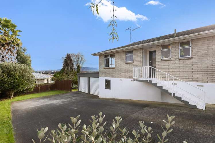 1001 Picquet Hill Road_0