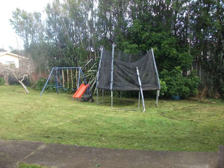 2 Lina Place Waiuku_10