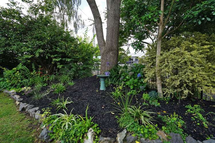 47 Queenwood Avenue Queenwood_18