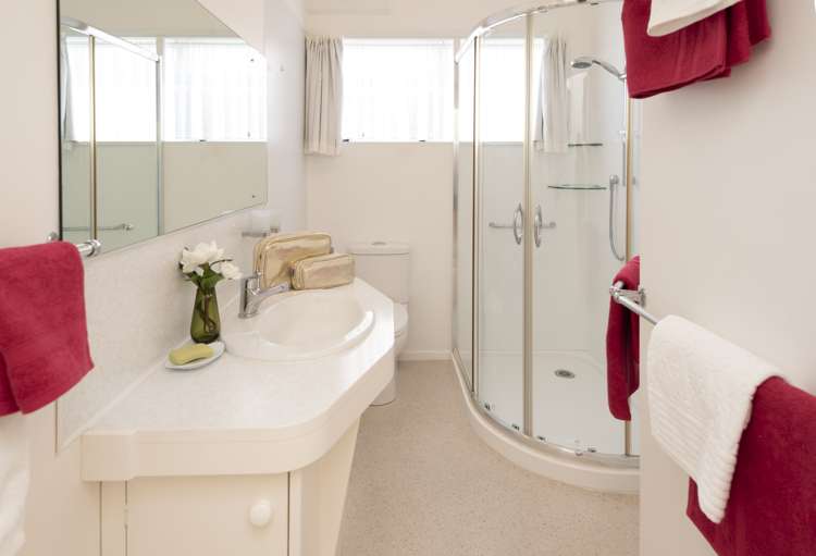 69 Pah Road Cockle Bay_12