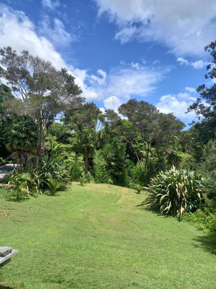 24 Lorenzen Bay Road Raglan_33