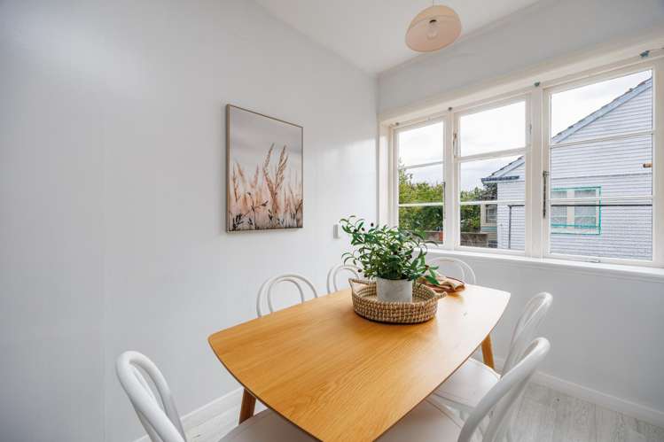 63 Savage Crescent West End_4