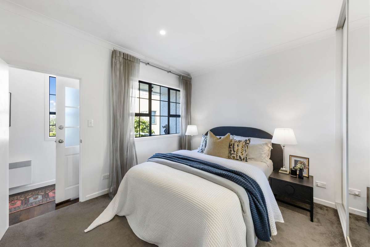 4/8 Sarawia Street_5