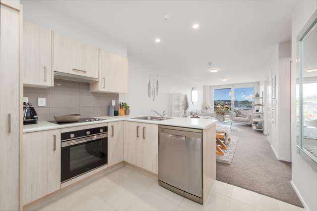 321/17 Link Crescent Stanmore Bay_3