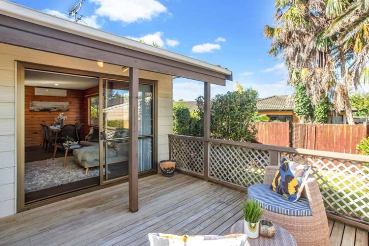 2/43 Carnoustie Drive Wattle Downs_7