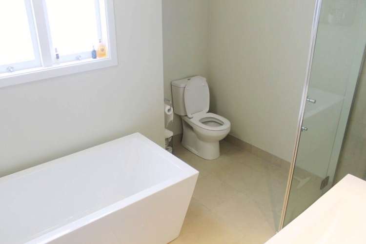 7 Kenmure Avenue Forrest Hill_19