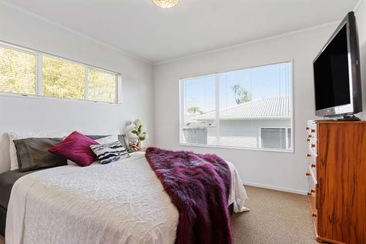 1/30 Vodanovich Road Te Atatu South_8