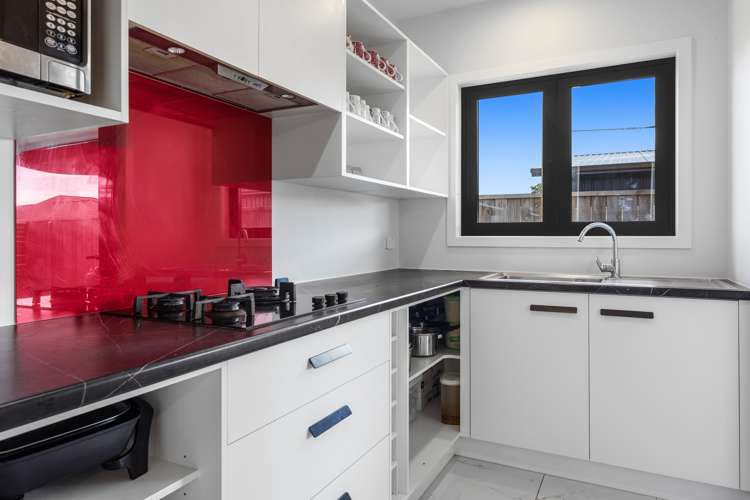 5 Karearea Drive Coastlands_9