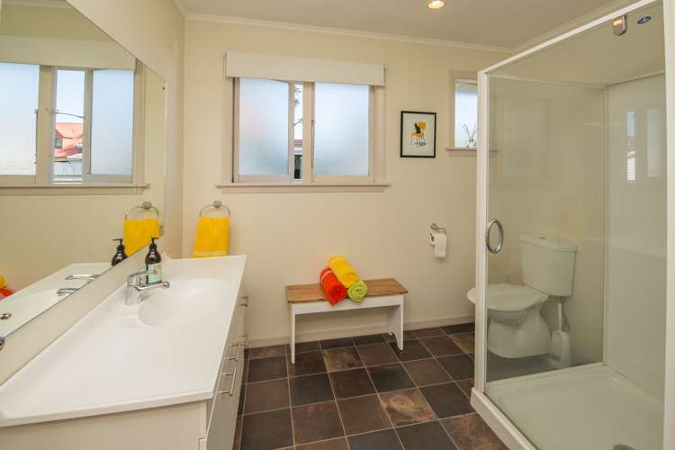 2/299 Hills Road Mairehau_7