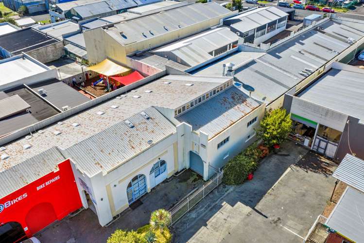 Unit C/4099 Great North Road Glen Eden_18