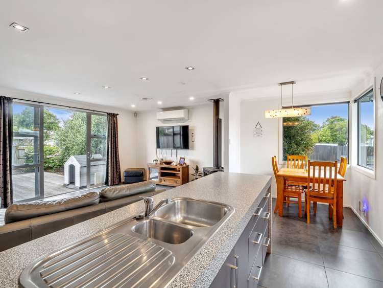 61 Apollo Parade Milson_5