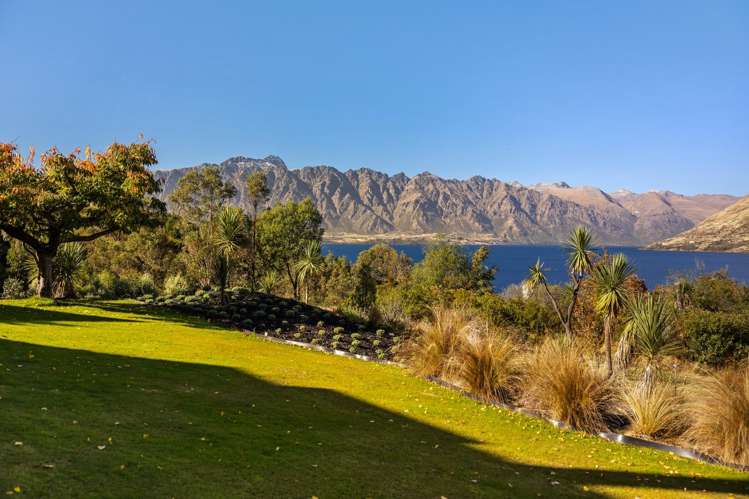 28 Evergreen Place_2