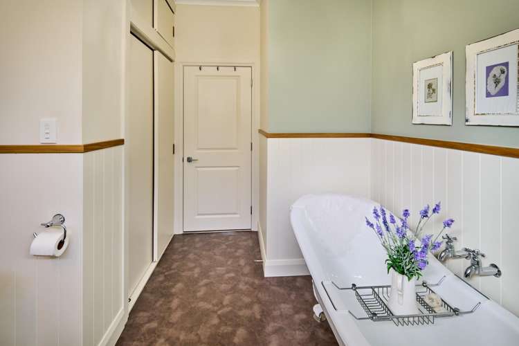 160 Knights Road Hutt Central_13