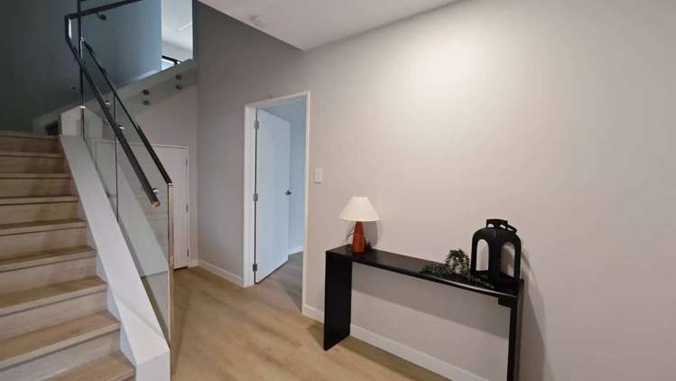 10 Saw Lane Swanson_23