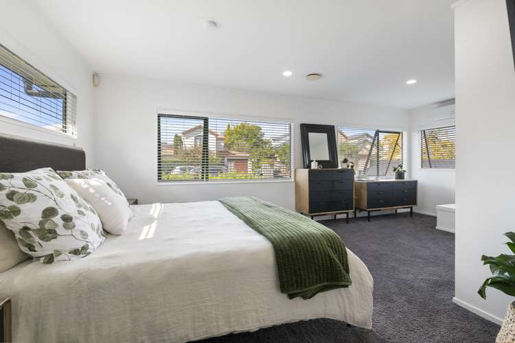 3/1 Valley Road Northcote_12