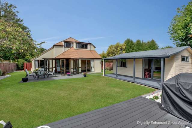 Modern Family Living with Income Opportunity