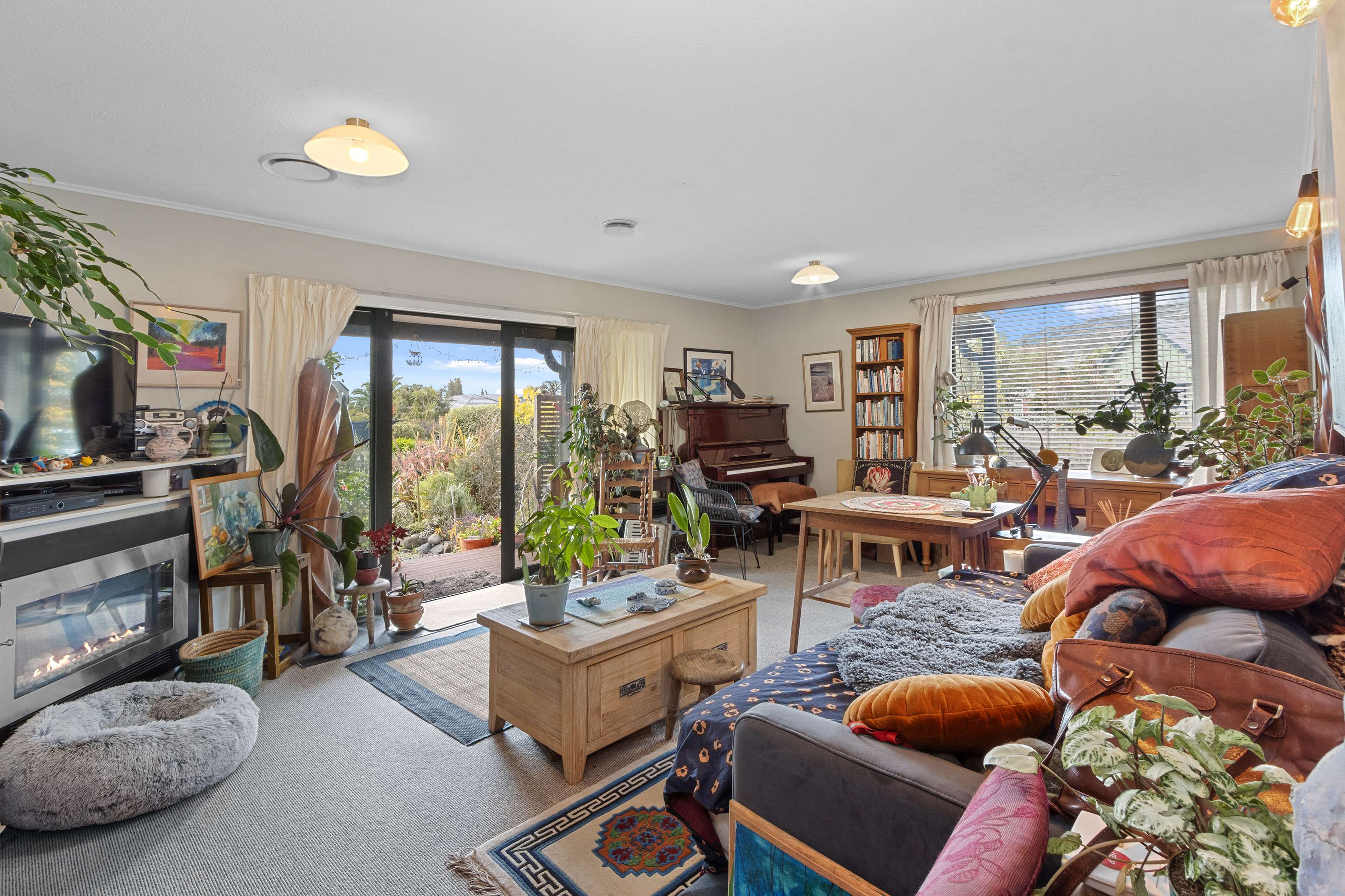 10 Stedley Place Heathcote Valley Christchurch City Houses for