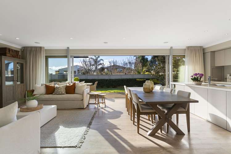 43 Ridgemount Rise Mangere Bridge_7