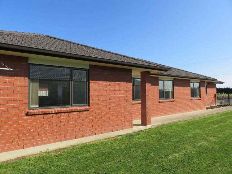 90 Chesney Street Tisbury_10