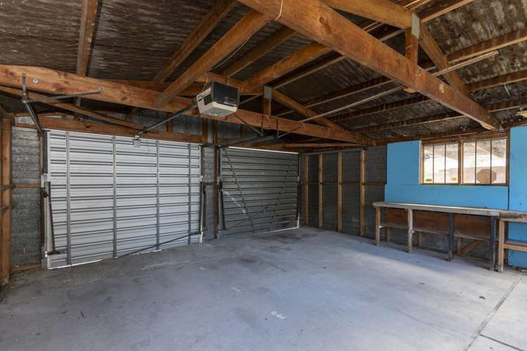 65 Iranui Road Inner Kaiti_19